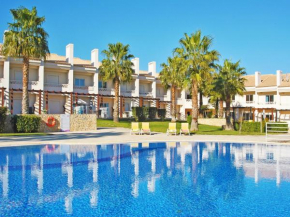 TOWNHOUSE WITH SWIMMING POOL